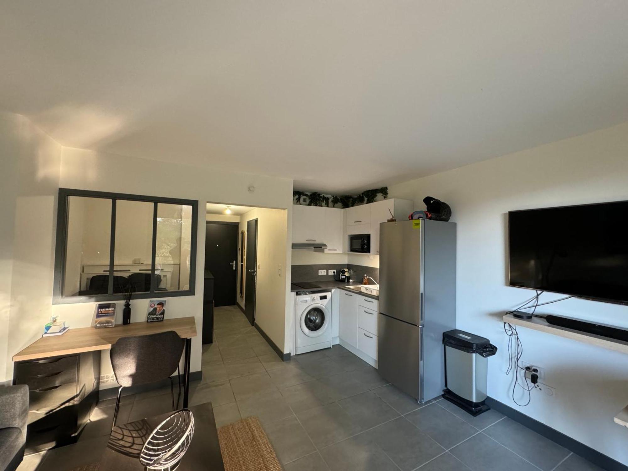 Tres Bel Appartement Cannes Bagian luar foto